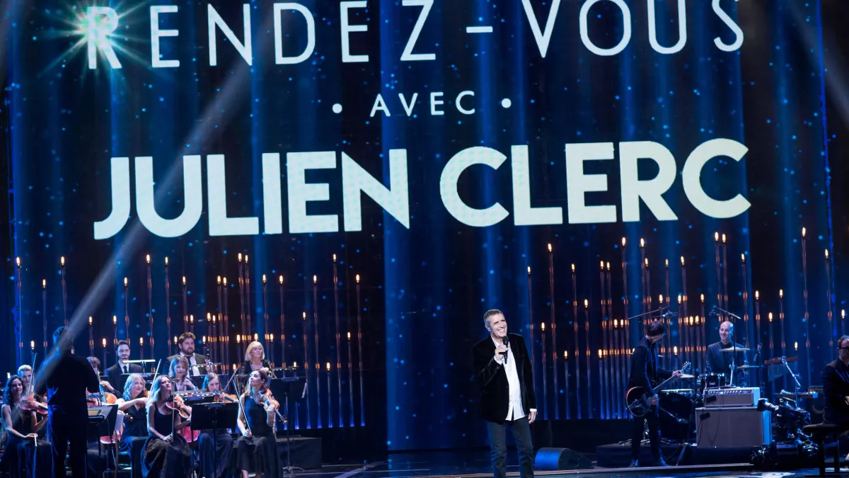 RENDEZ-VOUS AVEC JULIEN CLERC RENDEZ-VOUS AVEC JULIEN CLERC