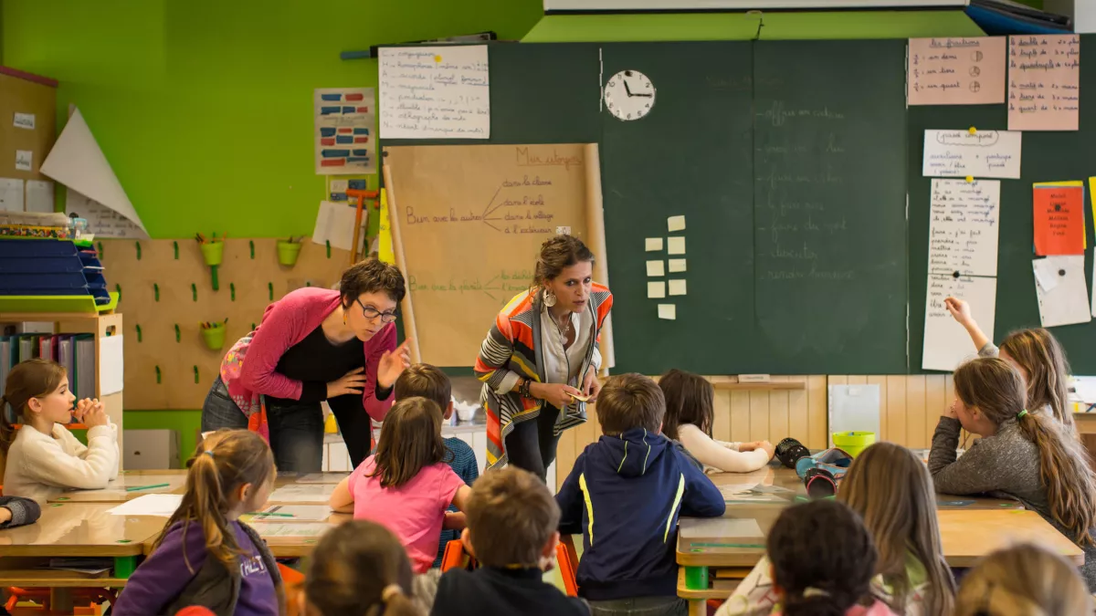 © CINETEVE AU BONHEUR D'ÊTRE PROF