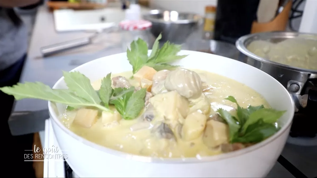 Une blanquette de veau à l'Angélique de Niort Une blanquette de veau à l'Angélique de Niort