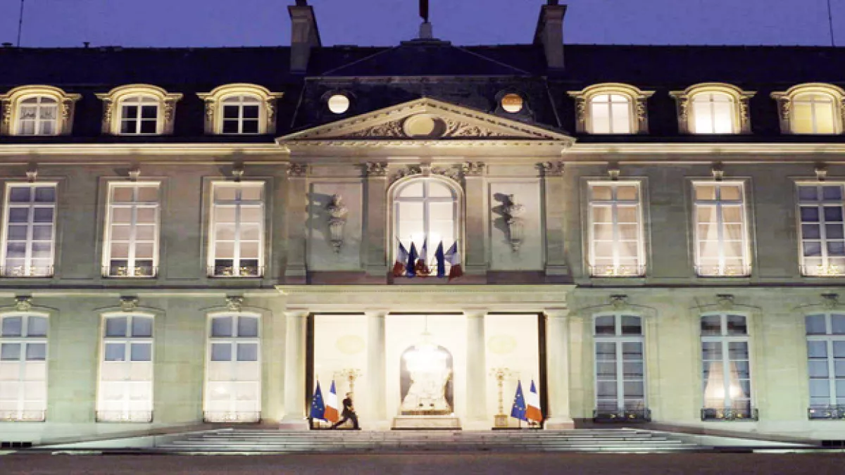 ELYSEE LA SOLITUDE DU POUVOIR ELYSEE LA SOLITUDE DU POUVOIR