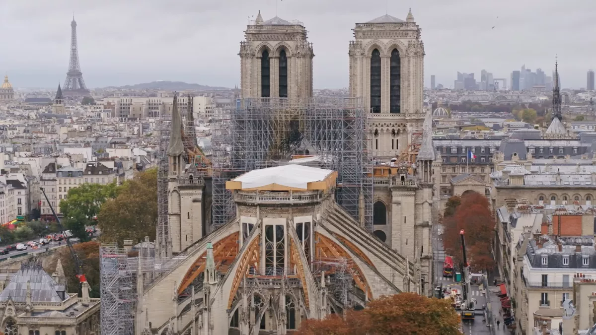 Des Racines et Des Ailes Notre-Dame Des Racines et Des Ailes Notre-Dame