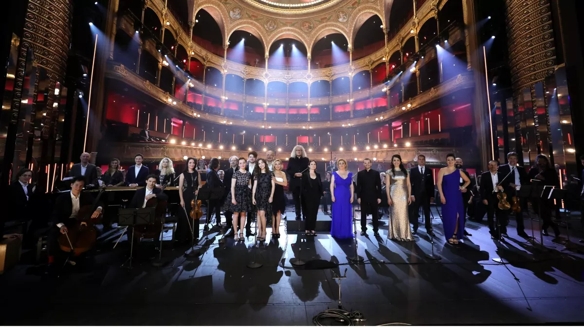 DOMINIQUE JACOVIDES / BESTIMAGE Exclusif - Prix Spécial - No web - No Tabloids - Symphonie pour la vie - Les artistes se mobilisent pour les soignants - Une grande soirée musicale au Théâtre du Châtelet à Paris