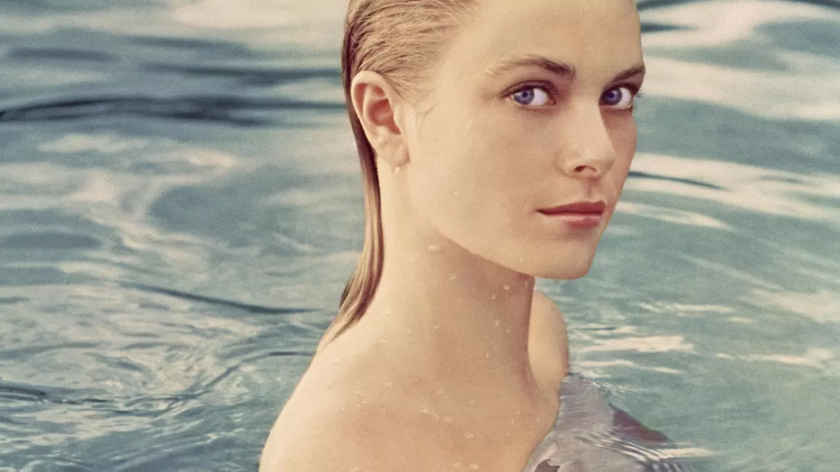 ELLE S'APPELAIT GRACE KELLY