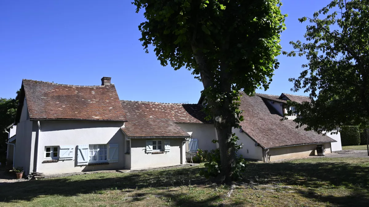 © A Prime Group – D Thiéry UNE MAISON, UN ARTISTE