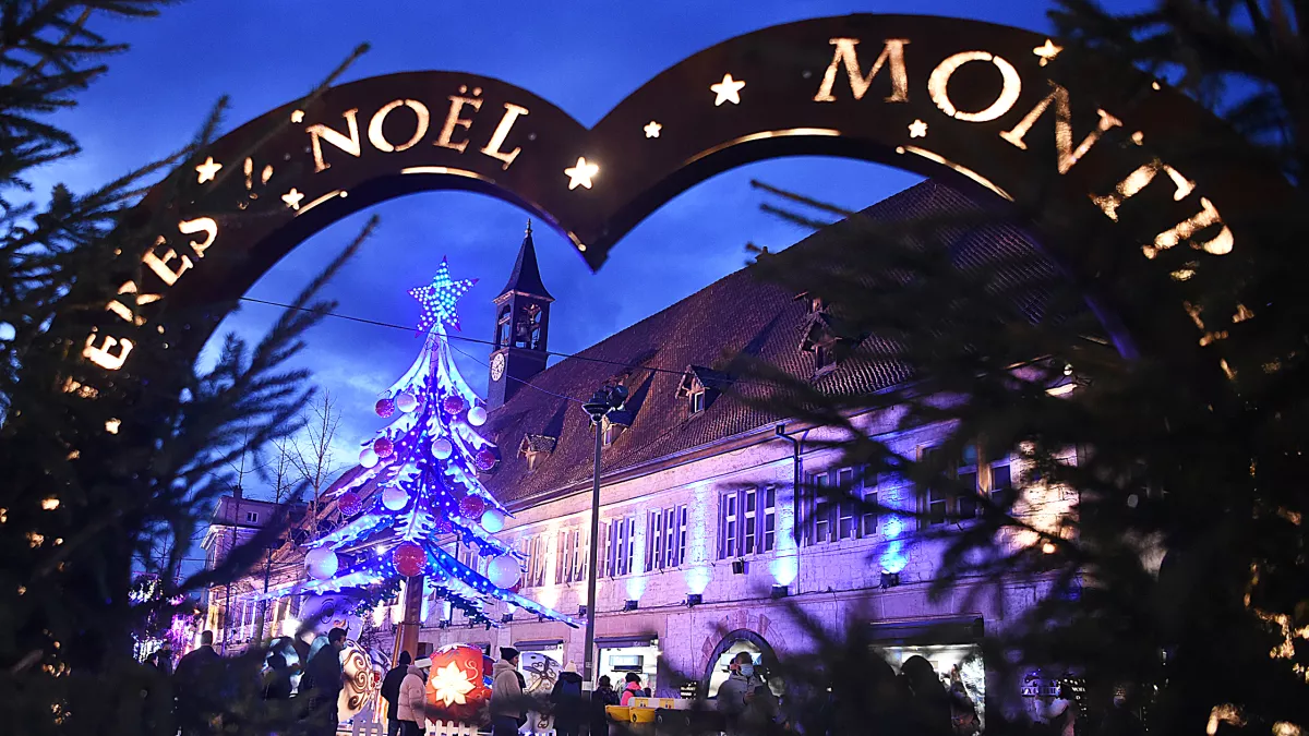 @Denis Bretey Ville de Montbéliard Lumières de Noël à Montbéliard Doubs