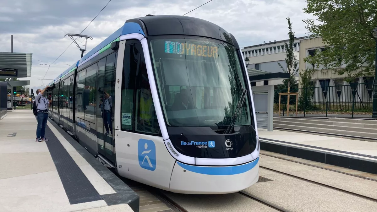 Le T10