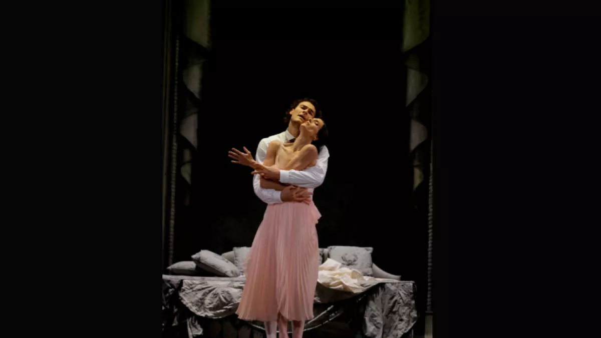 © Svetlana Loboff le-rouge-et-le-noir-opéra