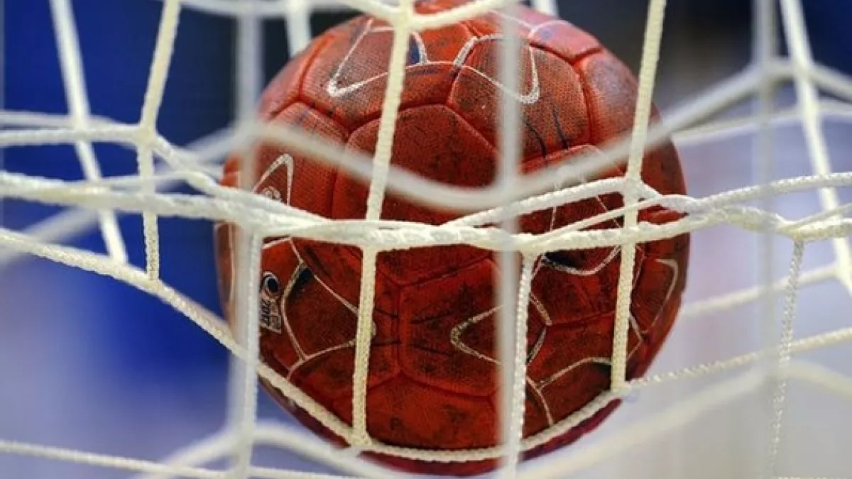 HANDBALL