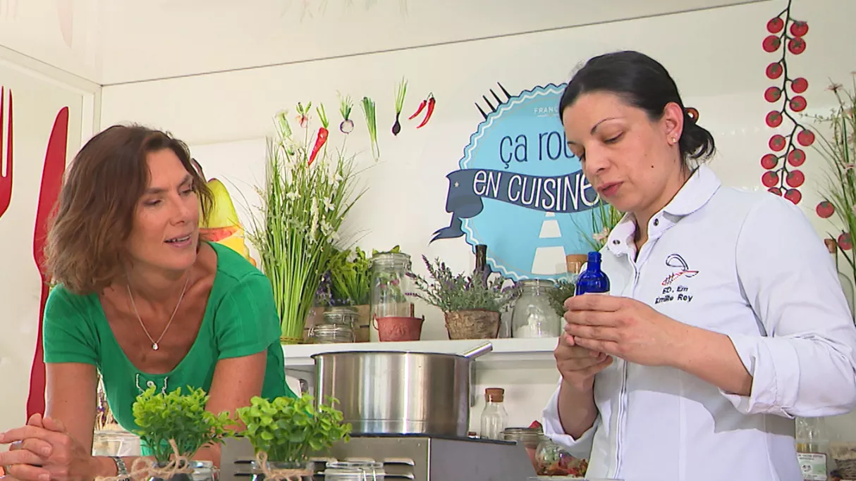 Ca roule en cuisine - Emilie Rey - CREDIT FTV