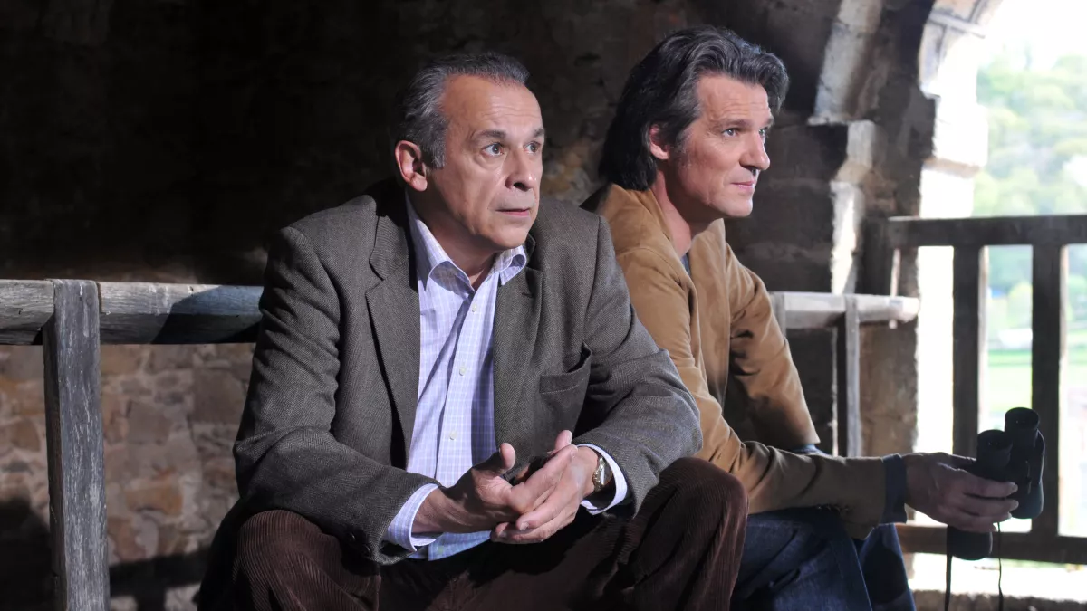 Bienvenue à Bouchon- Francis Perrin et Yvan Le Bolloc'h Bienvenue à Bouchon- Francis Perrin et Yvan Le Bolloc'h