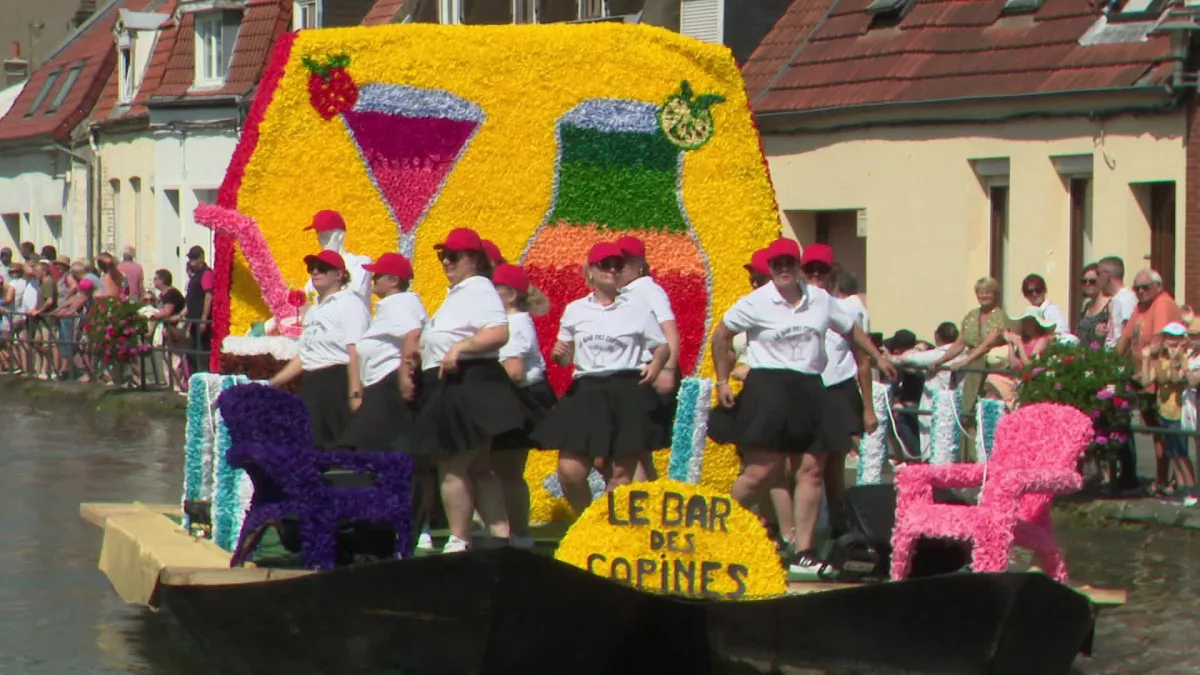 CORTEGE NAUTIQUE SAINT-OMER (c) FTV