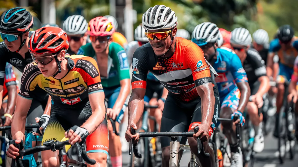 © Martinique La 1ère Le cyclisme au cœur de la programmation ultramarine de France Télévisions.