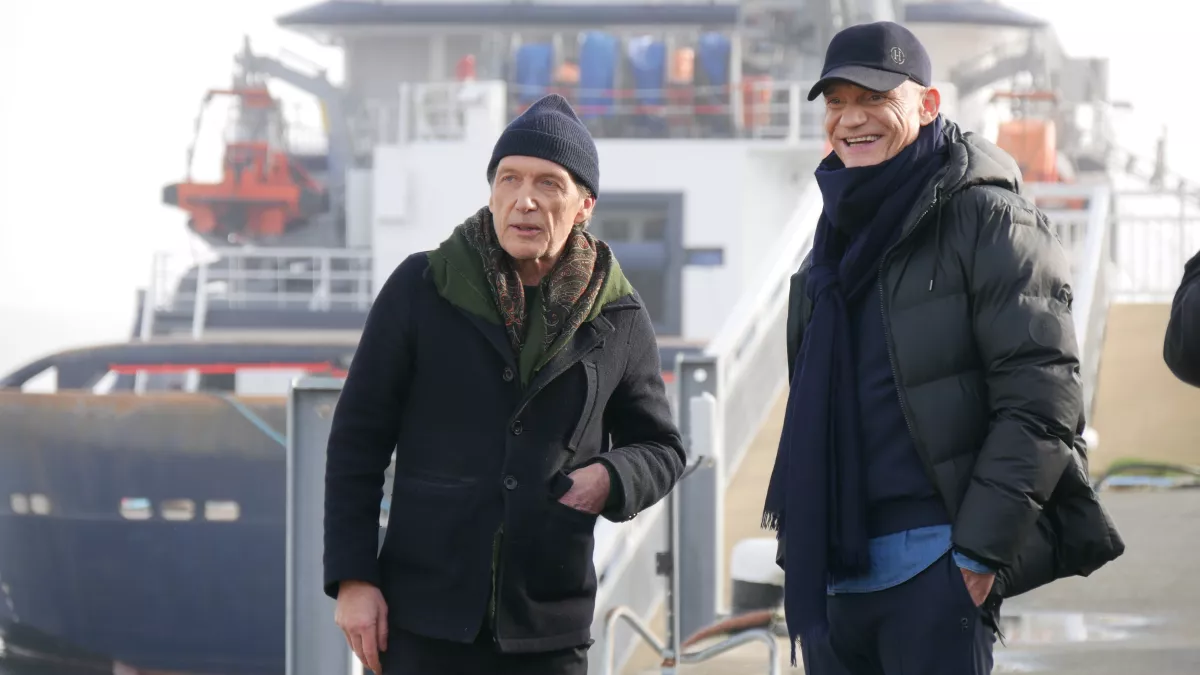 Miossec et Gaetan Roussel pendant le tournage d'Abers Road