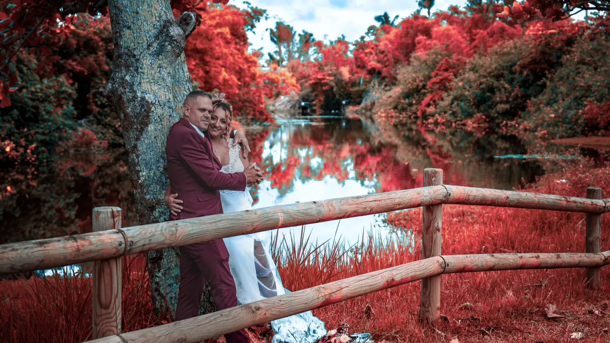  Ce troisième épisode de la saison 14 est un témoignage d'espoir pour tous ceux qui croient en une seconde chance. Entre émotion, paysages magnifiques de La Réunion et authenticité, le mariage de Lyzz et Ludivic promet d'être l'un des moments les plus marquants de cette saison.