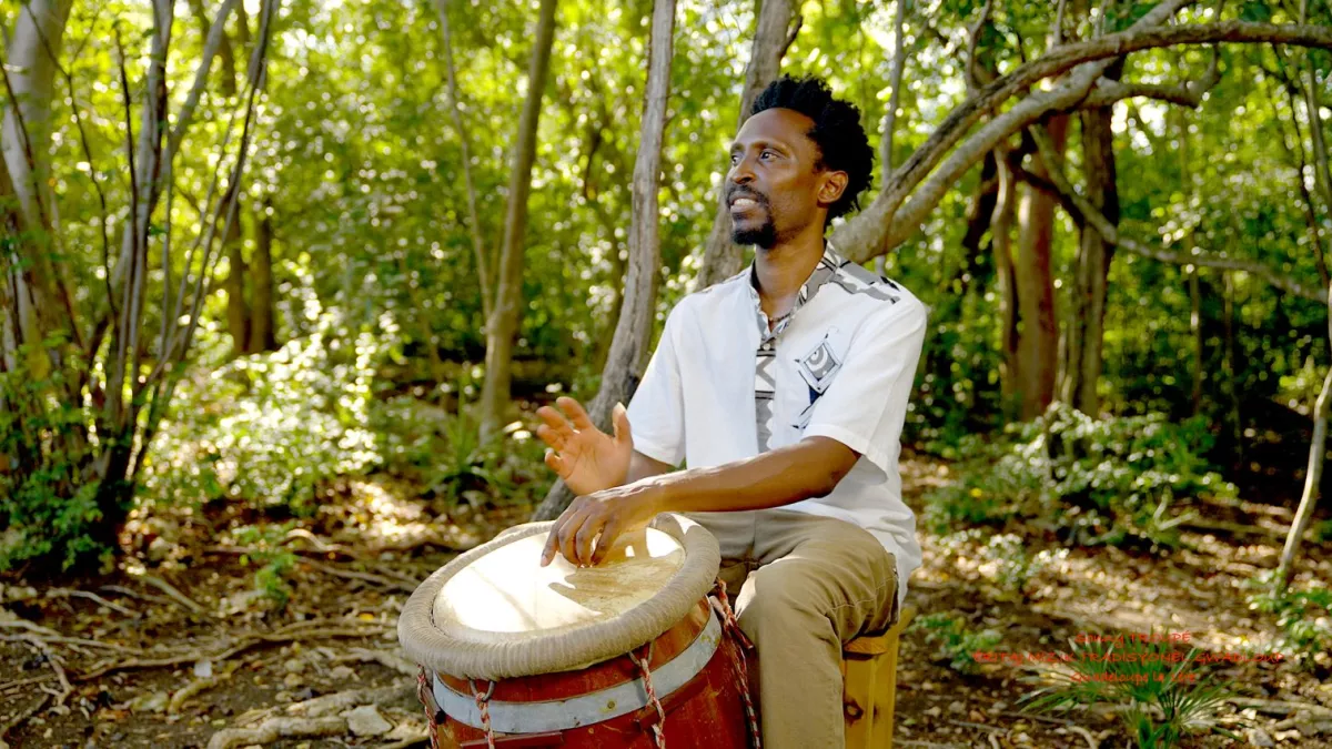 Eritaj: Georges Troupé sur une symphonie d'amour - avec Sony Troupé (fils de Georges Troupé)