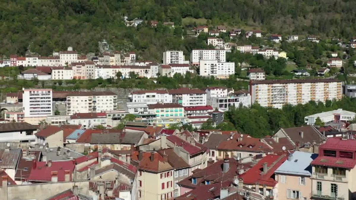 La Tête à l'Endroit à Saint-Claude