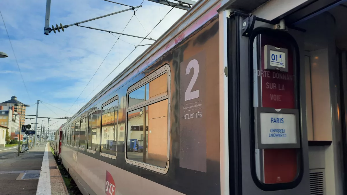 Spécial train ""