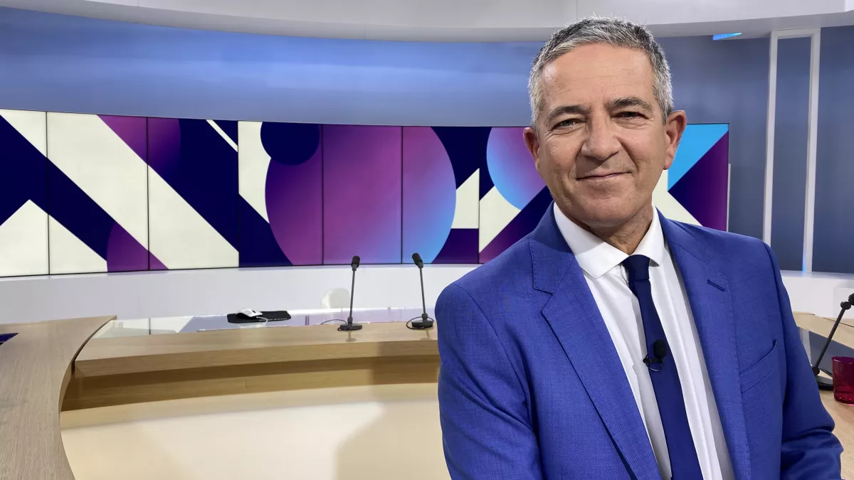 Dimanche en Politique