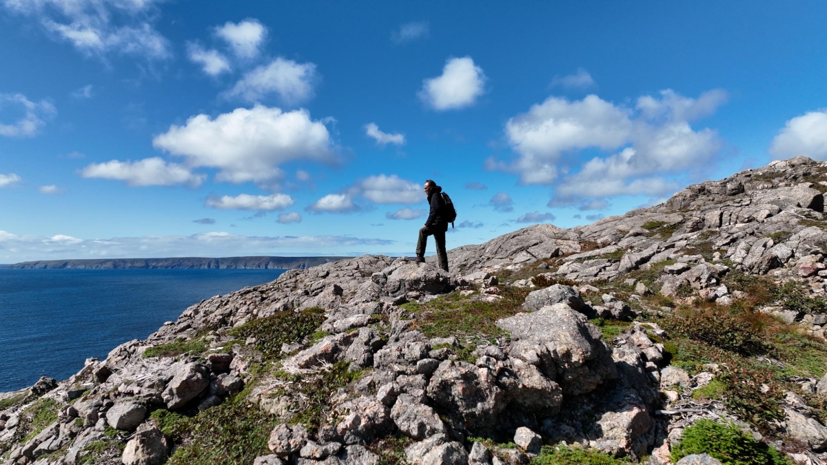 Les premiers Humains de Saint-Pierre et Miquelon / CARRIERE DE BOIS BRULES SPM©screenaddictprod