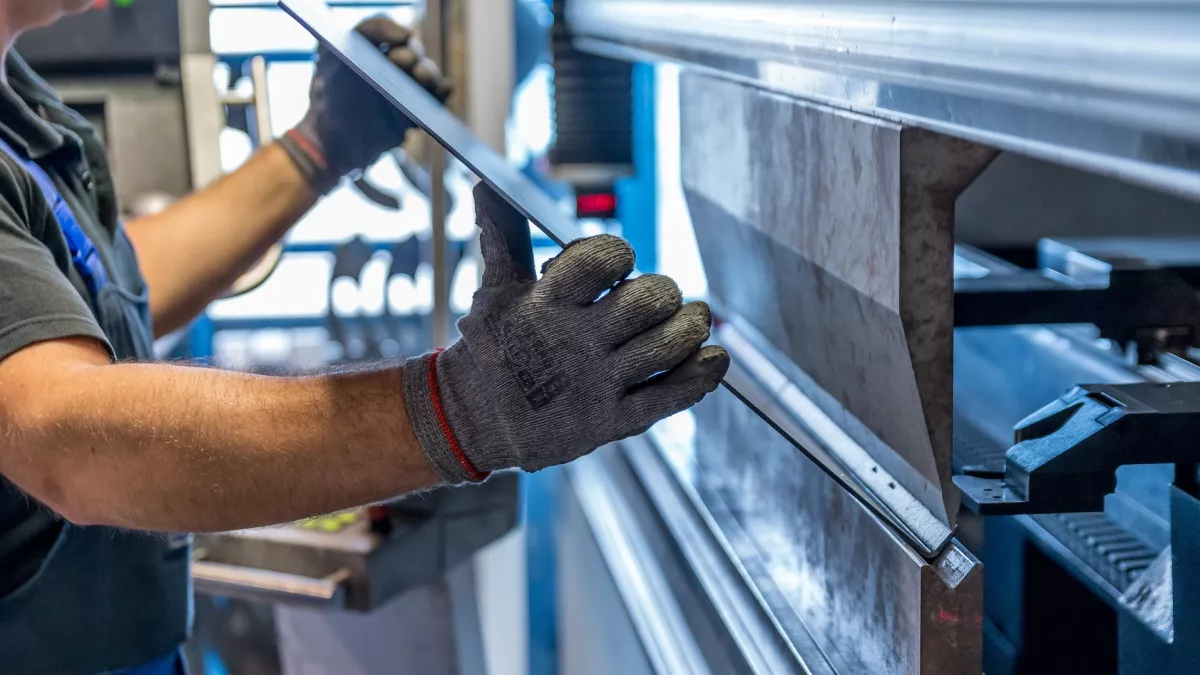 Le monde du travail fait sa révolution Le monde du travail fait sa révolution