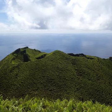 POLYNESIE, DU VOLCAN A L'ATOLL