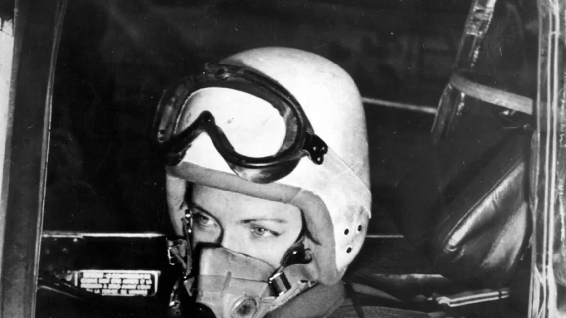 Jacqueline avec son casque