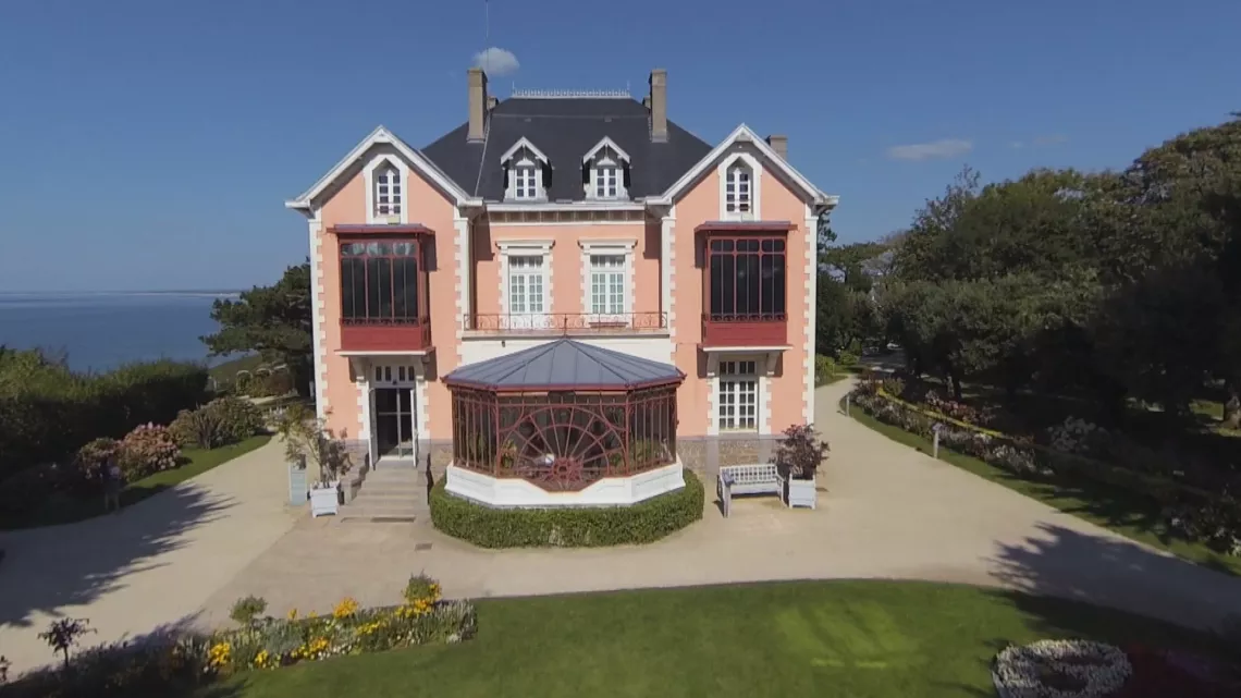 Maison Christian Dior à Granville