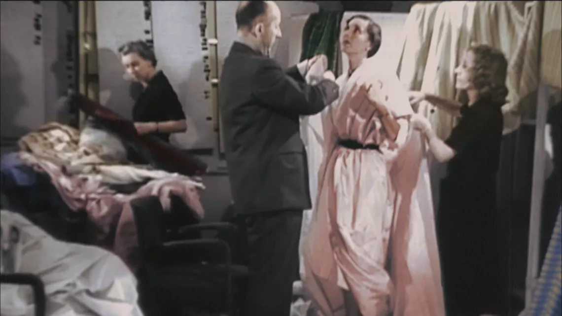 Habillage par Christian Dior