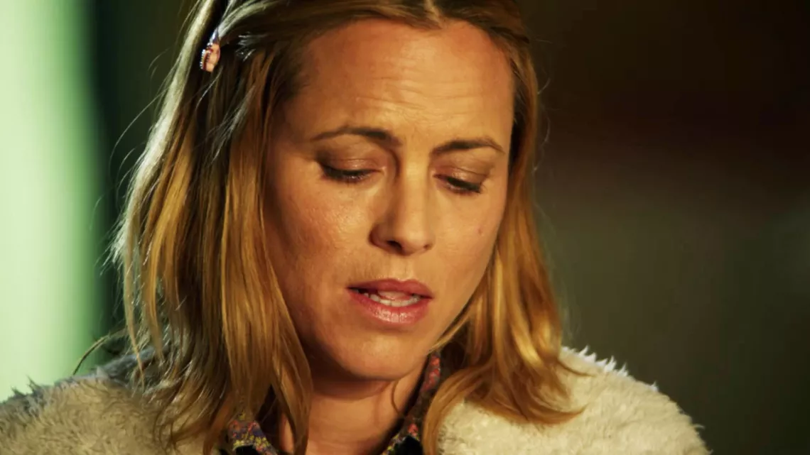 Maria Bello (Lorraine Burton)