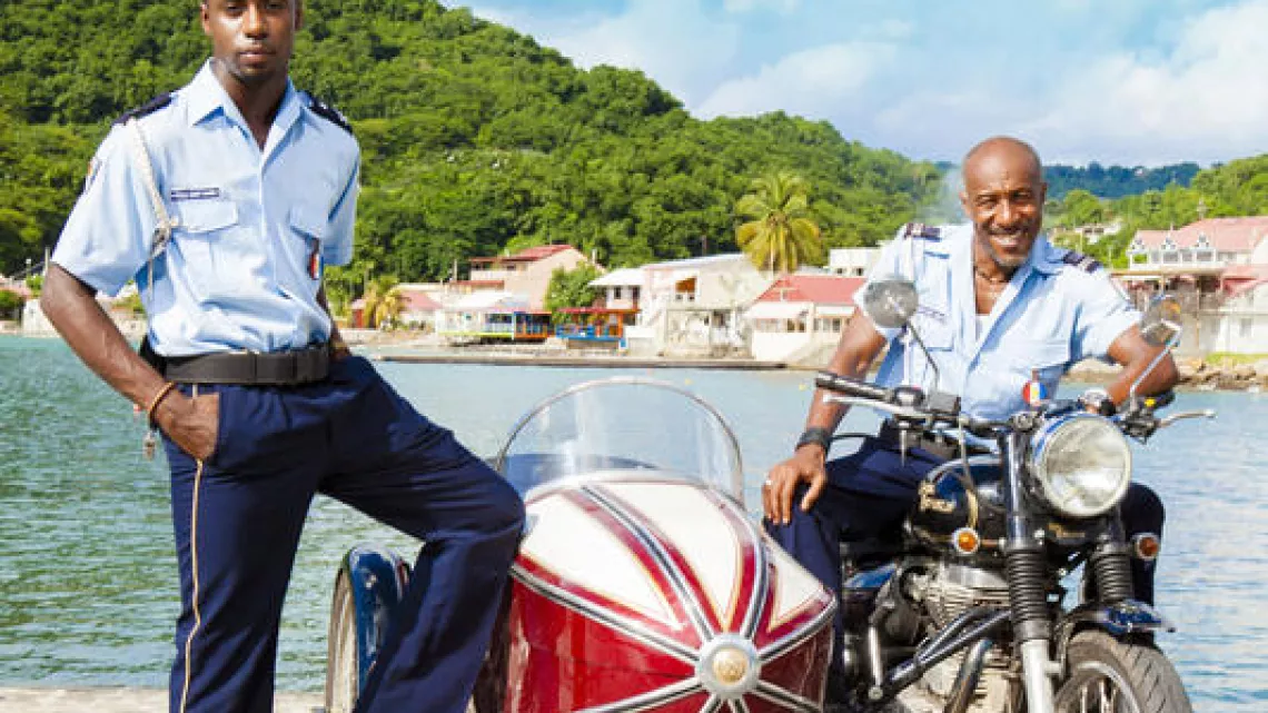 MEURTRES AU PARADIS SAISON 2 SUR REUNION 1ERE
