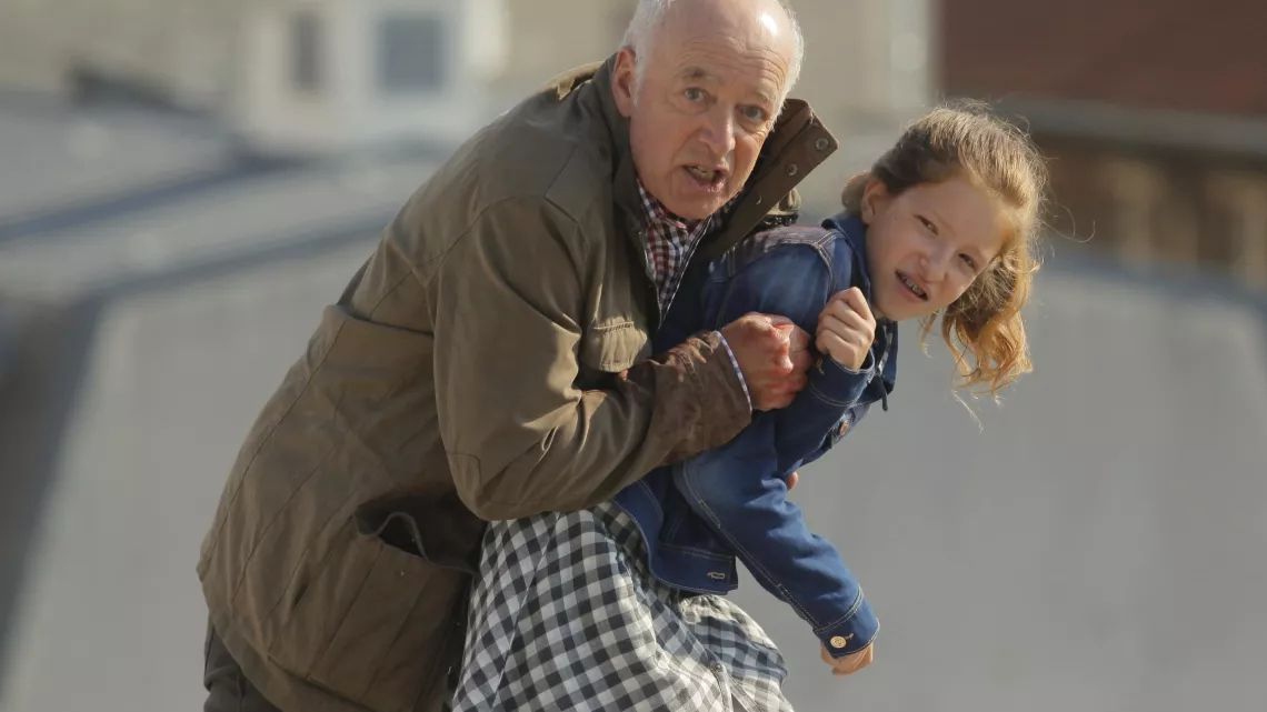 PROFILAGE SERIE POLICIERE AVEC ODILE VUILLEMIN, PHILIPPE BAS… #REUNION 1ERE