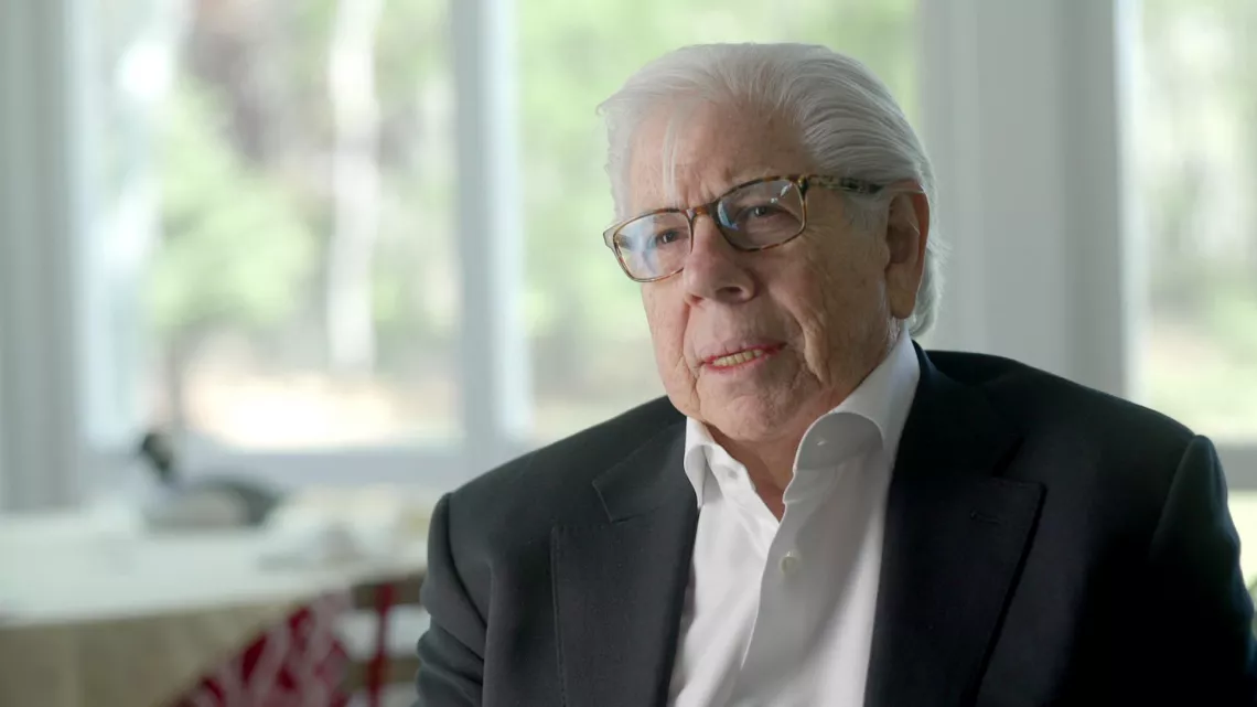 Carl Bernstein