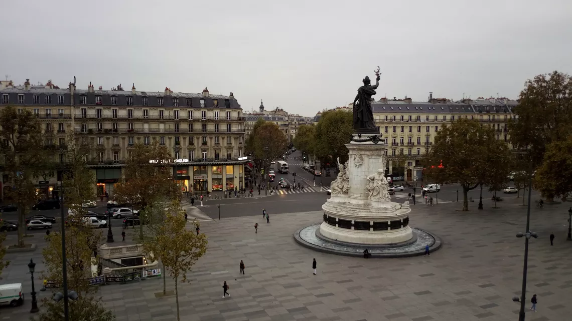 Place de la République 