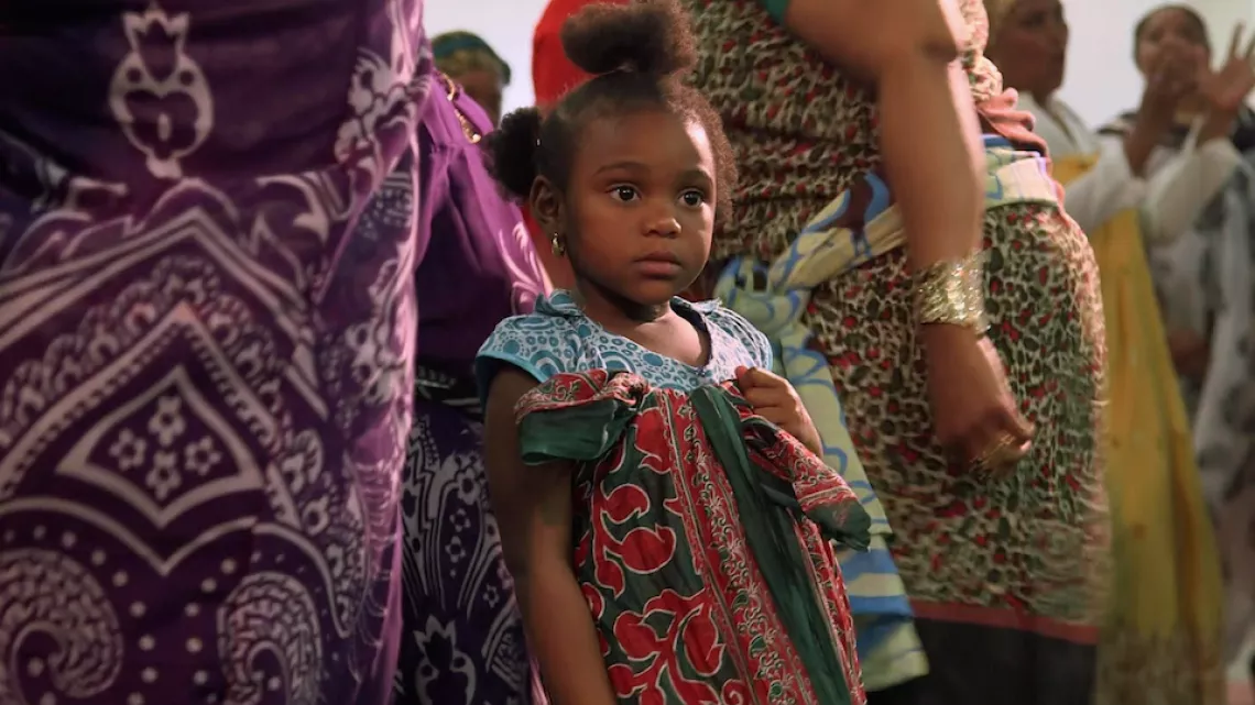 ARCHIPELS - PLANÈTE MARSEILLE ENFANTS DES COMORES