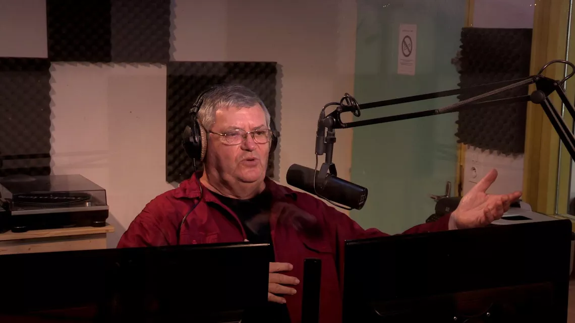 radio