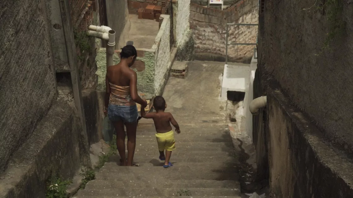 AVENTURES DE MEDECINES : VAINCRE LES EPIDEMIES