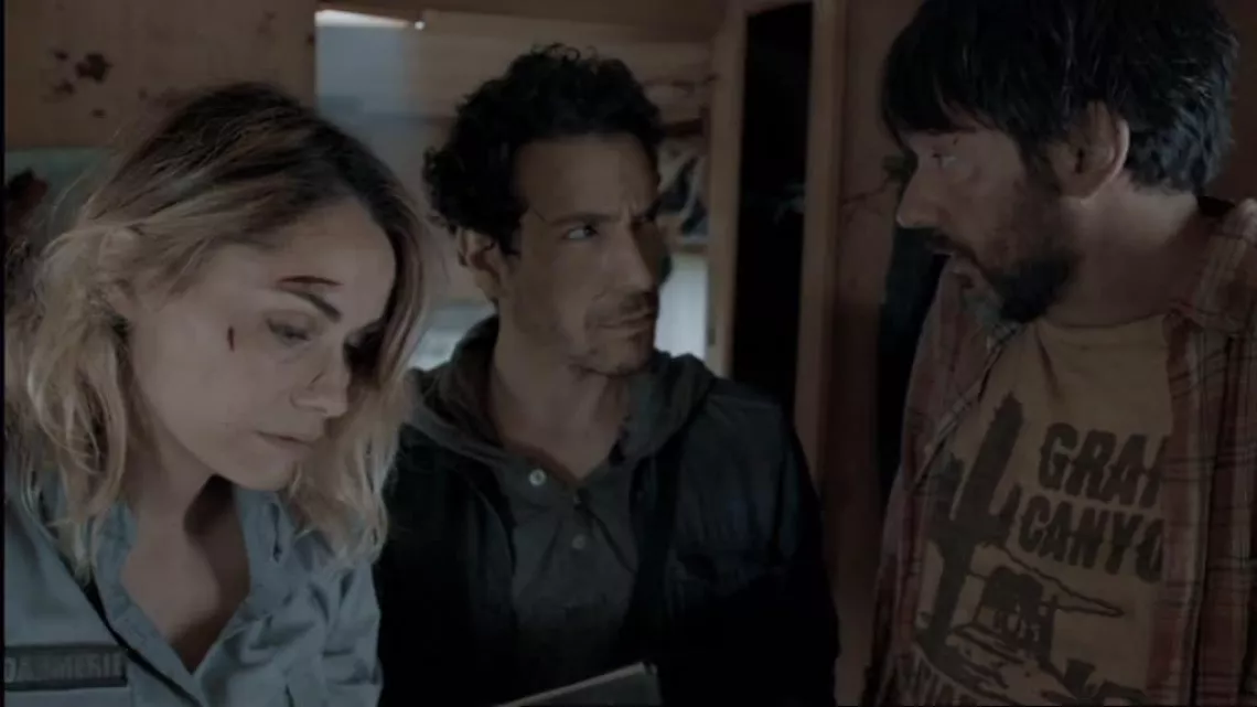DEAD LANDES