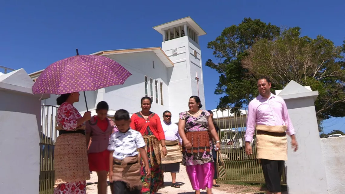 ARCHIPELS - TONGA UN ROYAUME A LA CROISEE DES CHEMINS
