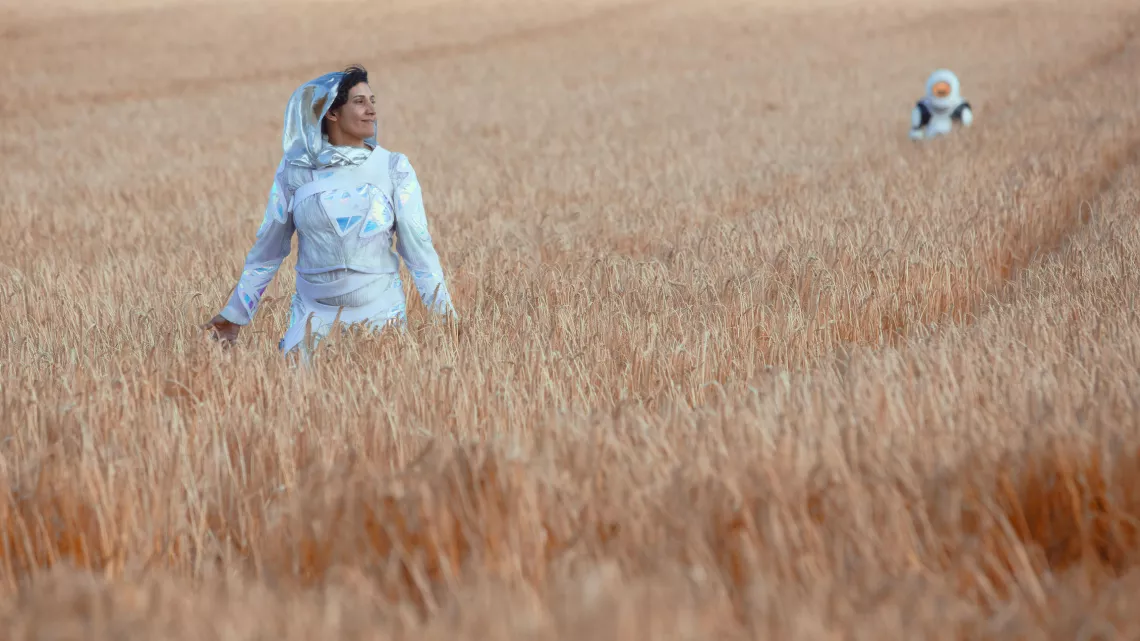Doctor Who S10 Ep2 Smile