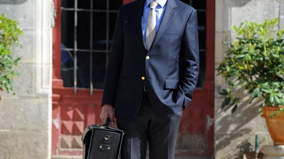 DOC MARTIN