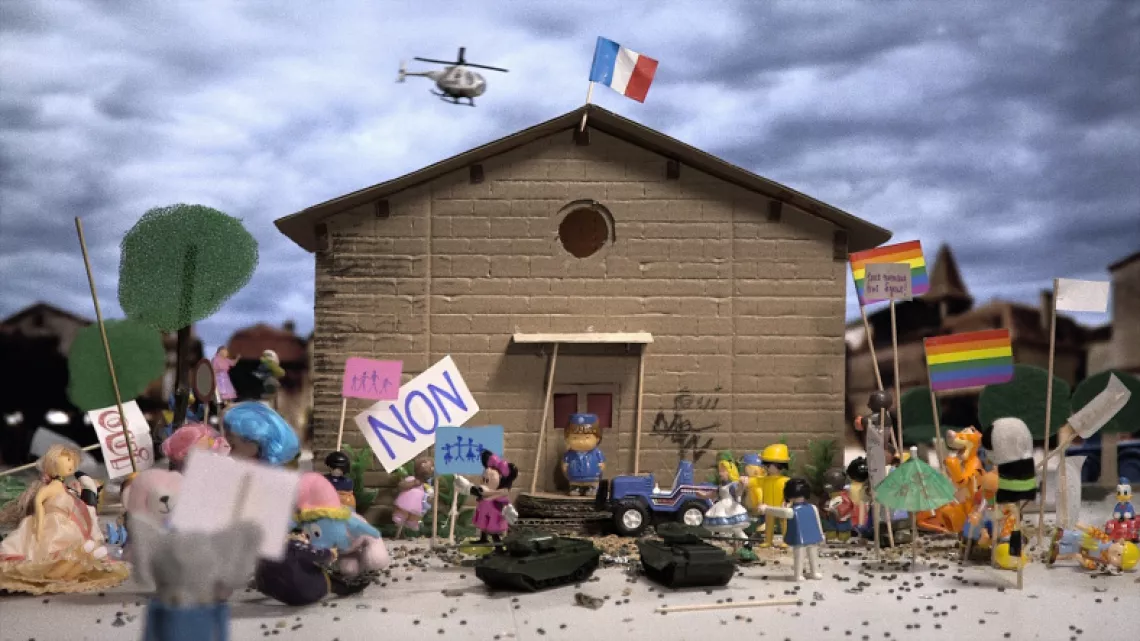Manifs devant l'assemblée
