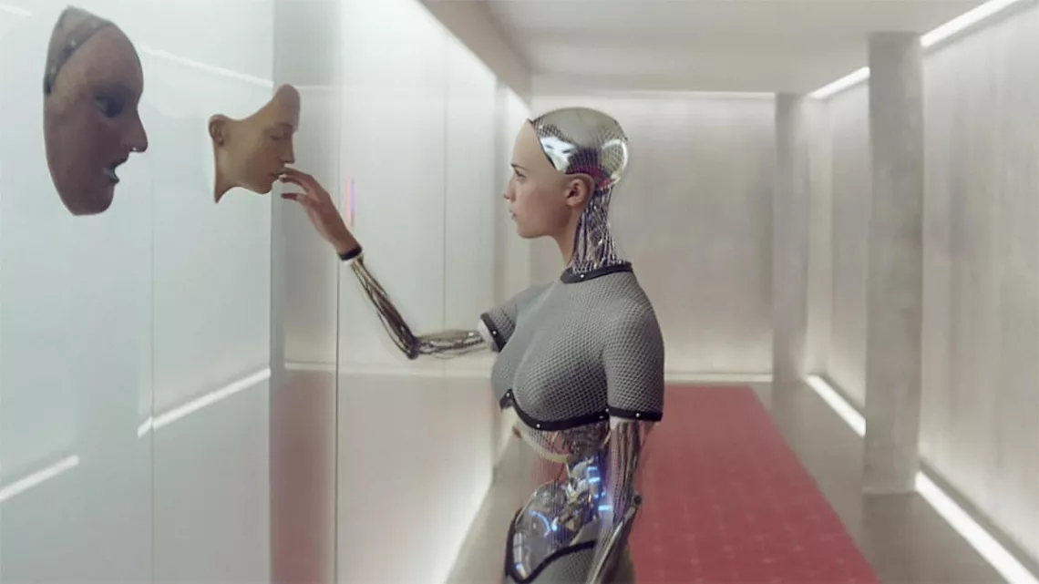 EX MACHINA