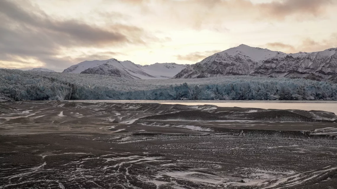Sur le front des glaciers ©Winterprod