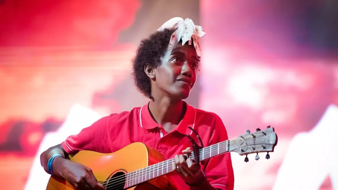 GULAAN EN CONCERT SUR LES SCÈNES DES FRANCOFOLIES DE NOUVELLE CALEDONIE
