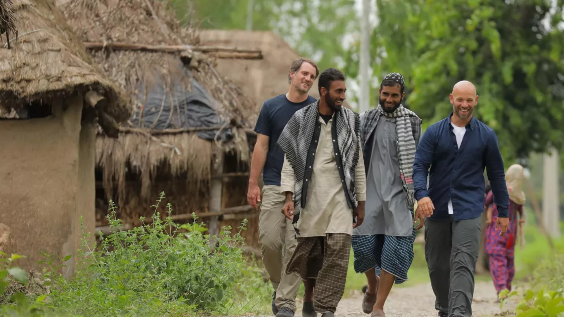 Rendez-vous en terre inconnue Avec Franck Gastambide chez les Van Gujjar