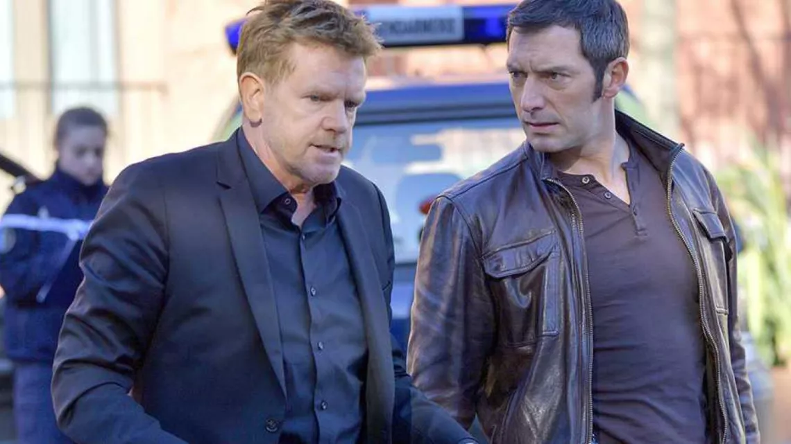 SECTION DE RECHERCHES SAISON 12
