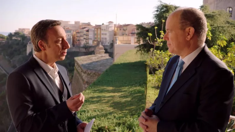 ELLE S'APPELAIT GRACE KELLY