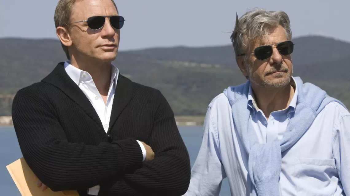QUANTUM OF SOLACE