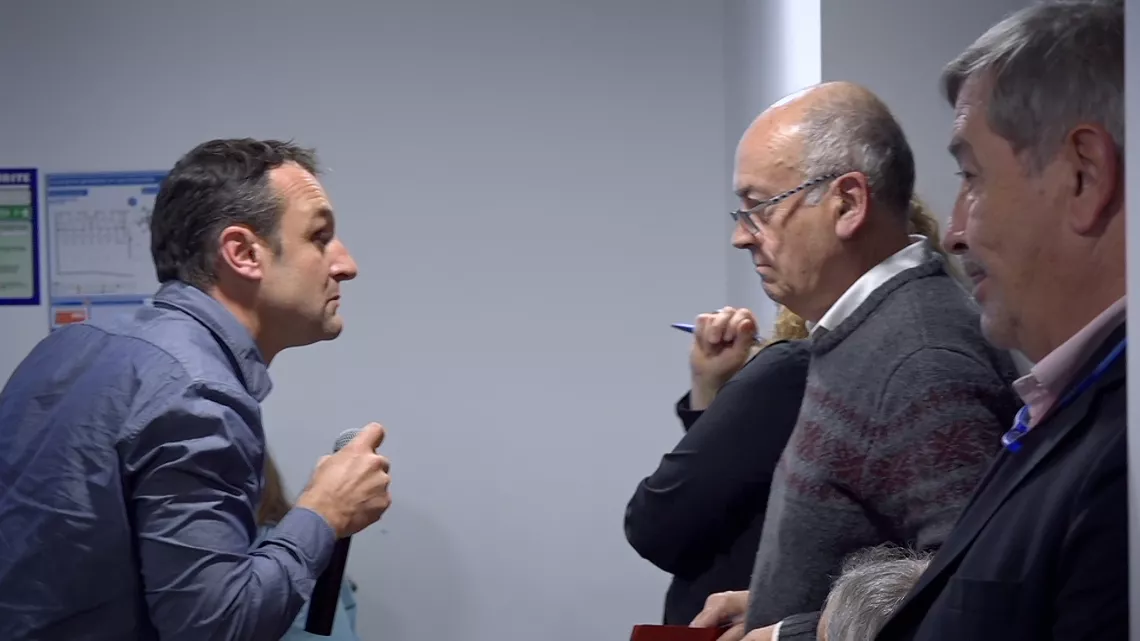 LACQ, UNE ODEUR DE SOUFRE
