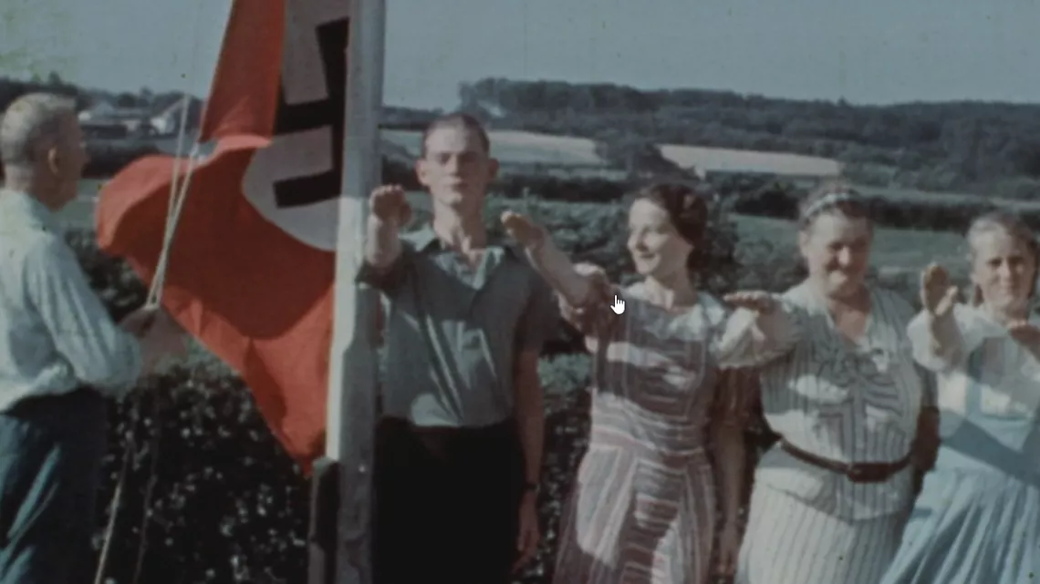 Un documentaire exceptionnel Une plongée intime et bouleversante dans la vie quotidienne des Allemands du Troisième Reich.